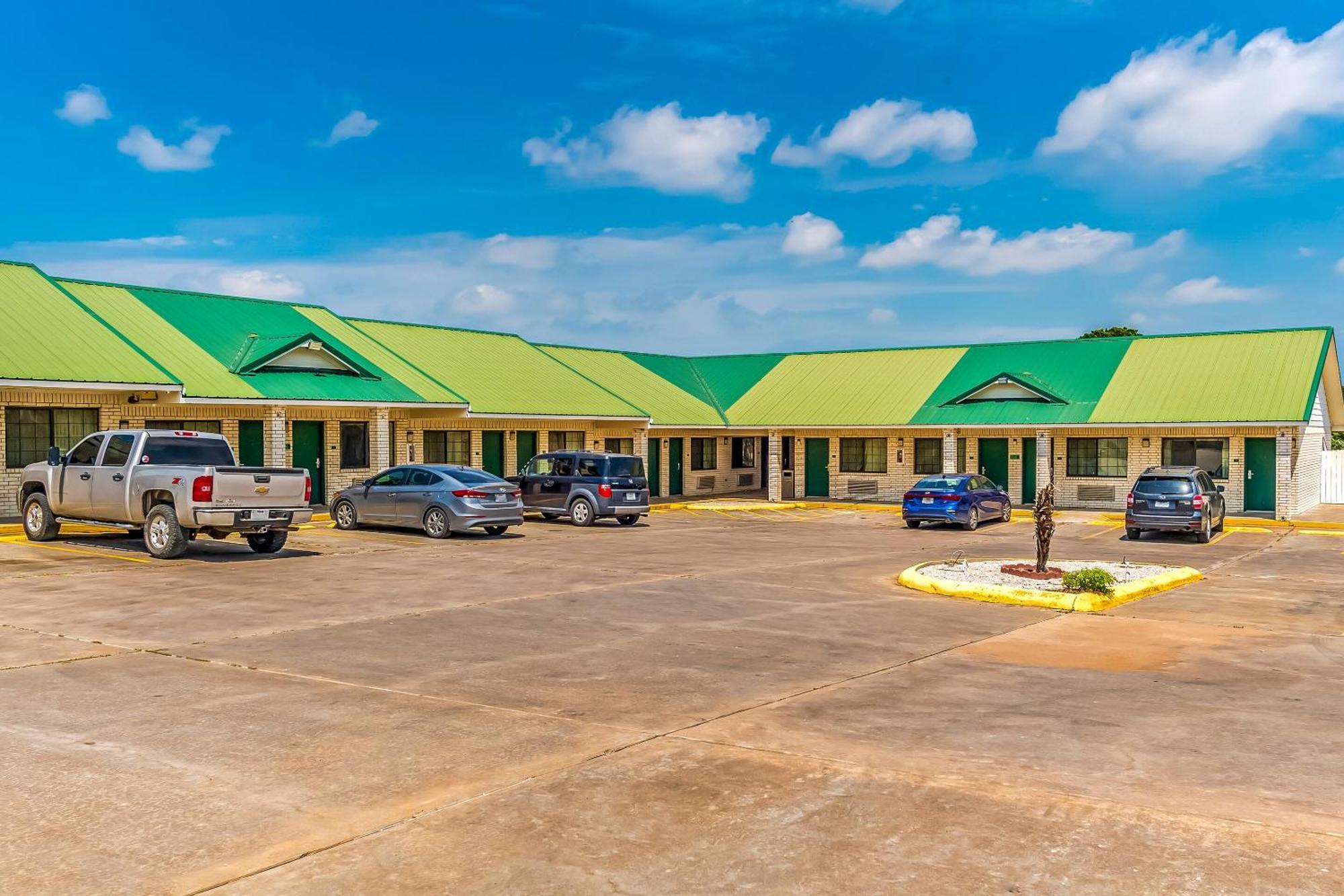 Oyo Hotel Yoakum West Ngoại thất bức ảnh